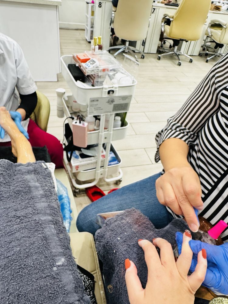 FABULOUS NAILS & SPA 540 Photos & 297 Reviews 67 E Foothill Blvd