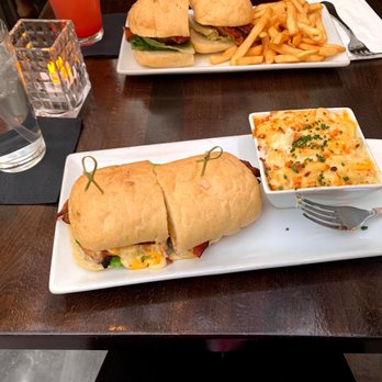 Steve's BBQ - Chicken Breast Sandwich with Macroni & Cheese - Barbeque Near Me - Whittier, California Steve's BBQ - Chicken Breast Sandwich with Macroni & Cheese - Barbeque Near Me - Whittier, California