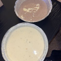 La Huerta Bar & Grill - Refried Beans/Cheese Dip - Large