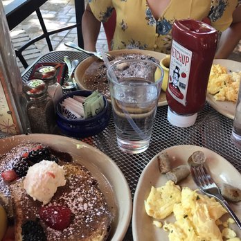 Snooze, an A.M. Eatery - Breakfast & Brunch Near Me - Phoenix, Arizona Snooze, an A.M. Eatery - Breakfast & Brunch Near Me - Phoenix, Arizona