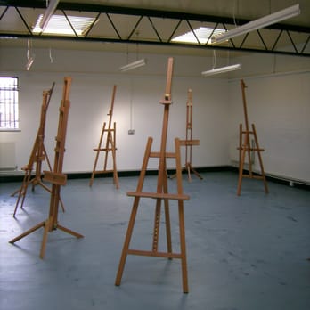 art CLASS London - very light and specious studio - Art Schools Near Me - London, XGL art CLASS London - very light and specious studio - Art Schools Near Me - London, XGL