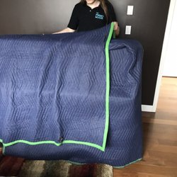 The Piano Movers - Adding blankets