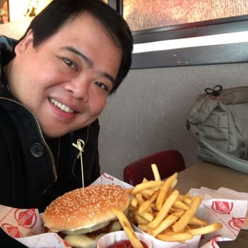 Fatburger - Burgers Near Me - Burnaby, British Columbia