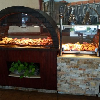 Cuba Lives Restaurant - meats and fish - Salad Near Me - Hialeah, Florida