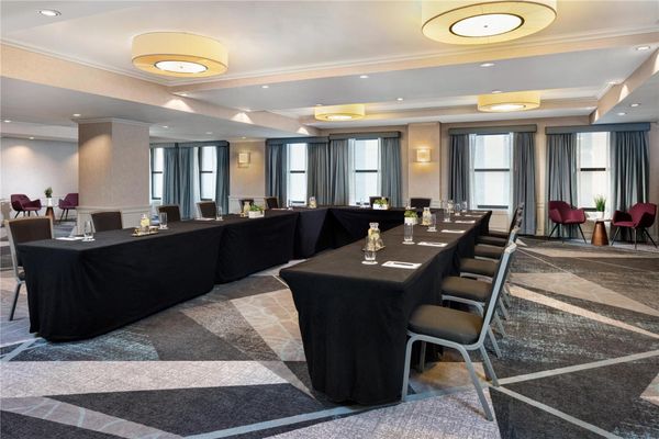 Hyatt Centric Downtown Minneapolis by null