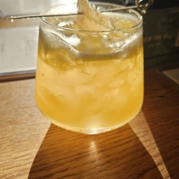 PLANTA Queen Chicago - Mezcal passion fruit drink - Sushi Bars Near Me - Chicago, Illinois PLANTA Queen Chicago - Mezcal passion fruit drink - Sushi Bars Near Me - Chicago, Illinois