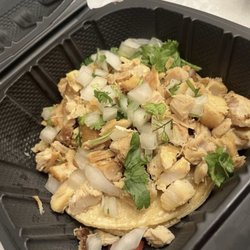 Entre Cheros - Chicken Taco.