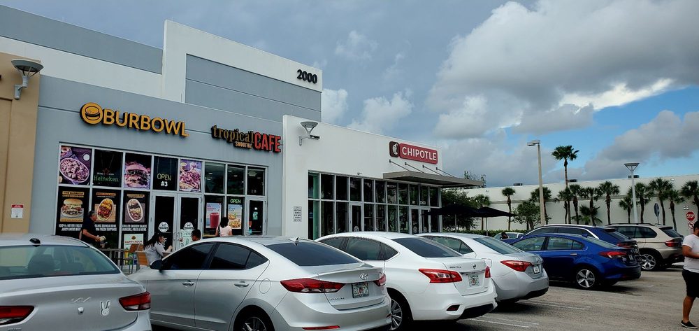 Gateway Shopping Center Image