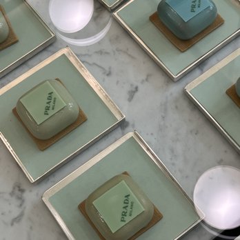 Prada Caffe In Harrods - Cafes Near Me - London, XGL Prada Caffe In Harrods - Cafes Near Me - London, XGL