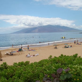 Wailea Beach - Looking down at Wailea from Four Seasons - Beaches Near Me - Wailea-Makena, Hawaii Wailea Beach - Looking down at Wailea from Four Seasons - Beaches Near Me - Wailea-Makena, Hawaii