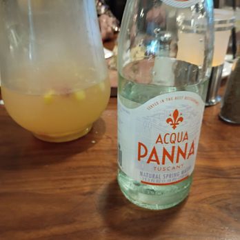 Cooper’s Hawk Winery & Restaurant - American Near Me - Tampa, Florida
