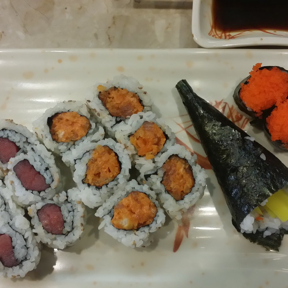 Gallery Sushi - Sushi Bars Near Me - Toronto, Ontario Gallery Sushi - Sushi Bars Near Me - Toronto, Ontario