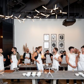 【R&B】room service ROOM SERVICE - Updated October 2025 - 21 Photos - 8500