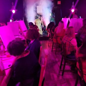 Canvas & Grapes Experience - Paint & Sip Near Me - Edison, New Jersey Canvas & Grapes Experience - Paint & Sip Near Me - Edison, New Jersey