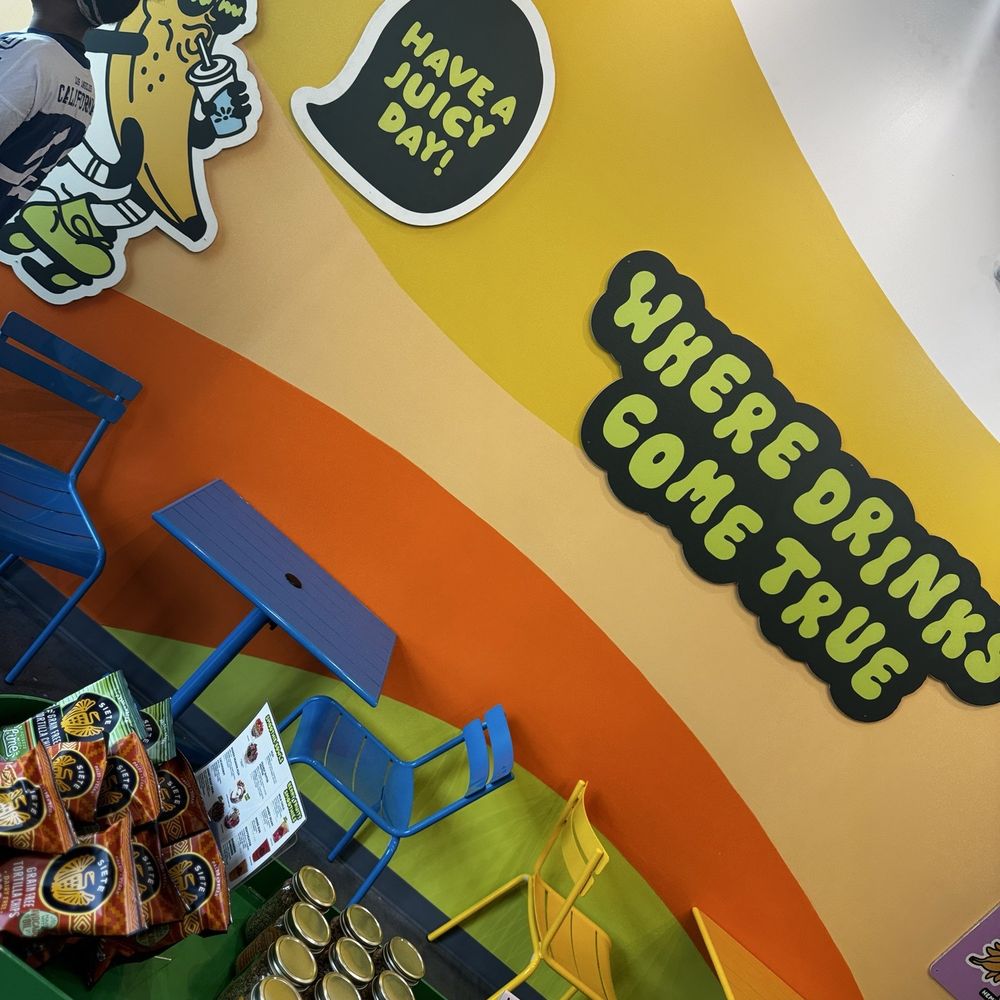 JuiceLand - Ambiance - Juice Bars & Smoothies Near Me - Cypress, Texas