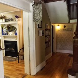 Capital Region Midwifery - Inside our Troy Office