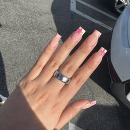 Hawaii nails done by Jay Hawaii nails done by Jay