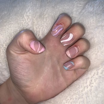 Peony Nails & Spa - scabbed nails - Nail Salons Near Me - Seattle, Washington