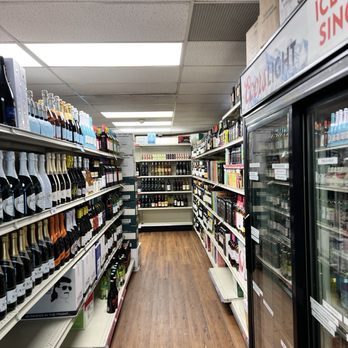 Horizon Liquor - Inside - Beer, Wine & Spirits Near Me - Grand Junction, Colorado Horizon Liquor - Inside - Beer, Wine & Spirits Near Me - Grand Junction, Colorado
