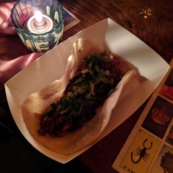 Las Perlas - Carnitas Taco. - Cocktail Bars Near Me - Austin, Texas Las Perlas - Carnitas Taco. - Cocktail Bars Near Me - Austin, Texas