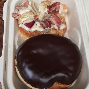 Five Daughters Bakery - King Kong (Maple/Bacon) & Boston Creme - Bakeries Near Me - Franklin, Tennessee