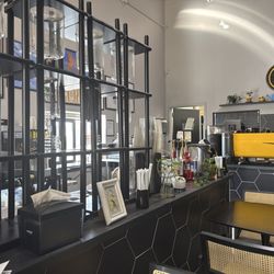 Black Honey Coffee & Bakery