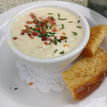 Cody's La Jolla - Breakfast & Brunch Near Me - La Jolla, California