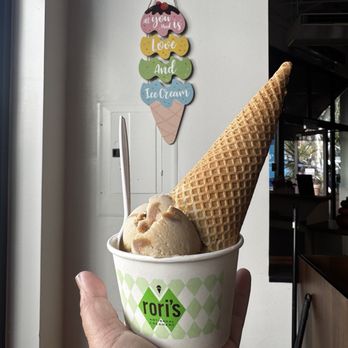 Rori's Artisanal Creamery - Handcrafted peanut butter chocolate candy - Ice Cream & Frozen Yogurt Near Me - Santa Barbara, California Rori's Artisanal Creamery - Handcrafted peanut butter chocolate candy - Ice Cream & Frozen Yogurt Near Me - Santa Barbara, California