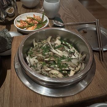 Moono - Korean Near Me - New York, New York