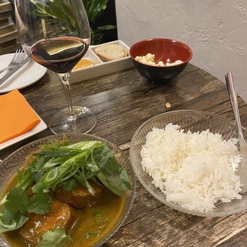 Funambulista Bar - Sweet potato yellow curry - Cocktail Bars Near Me - Madrid, M