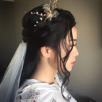 Mari Marry - side face - Makeup Artists Near Me