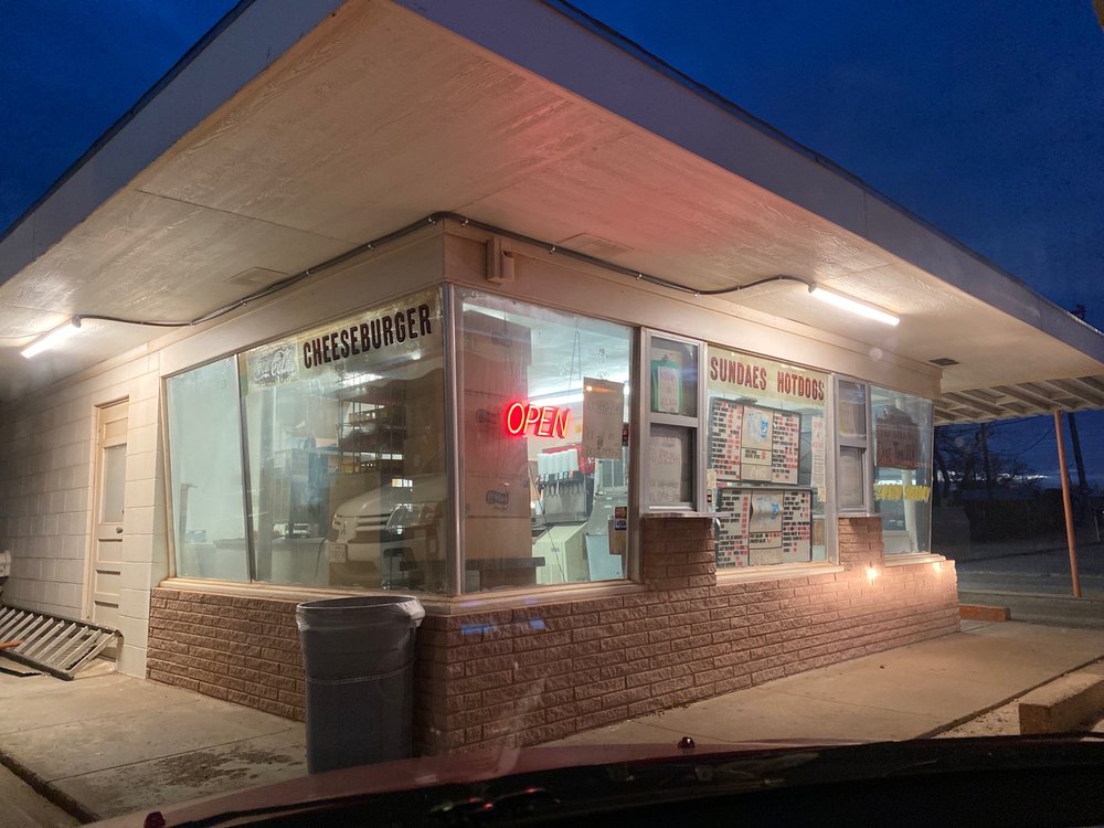 DIXIE DOG DRIVEIN Updated October 2024 15 Photos & 11 Reviews