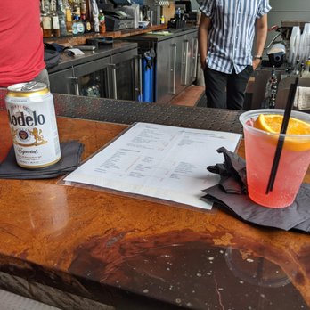 Bobby Hotel Rooftop Lounge - Cocktail Bars Near Me - Nashville, Tennessee Bobby Hotel Rooftop Lounge - Cocktail Bars Near Me - Nashville, Tennessee