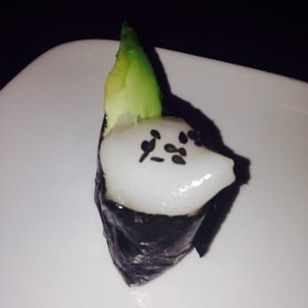 Uchiko Austin - Scallop - Sushi Bars Near Me - Austin, Texas Uchiko Austin - Scallop - Sushi Bars Near Me - Austin, Texas