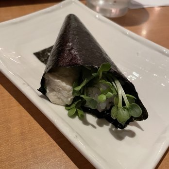 Kabosu - Blue crab hand roll - Japanese Near Me - Los Angeles, California Kabosu - Blue crab hand roll - Japanese Near Me - Los Angeles, California