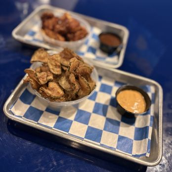 Lala’s Burgers - Pickle chips - Burgers Near Me - Miami, Florida Lala’s Burgers - Pickle chips - Burgers Near Me - Miami, Florida