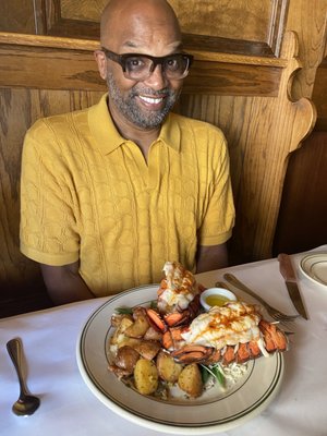 Jake's Famous Crawfish by null