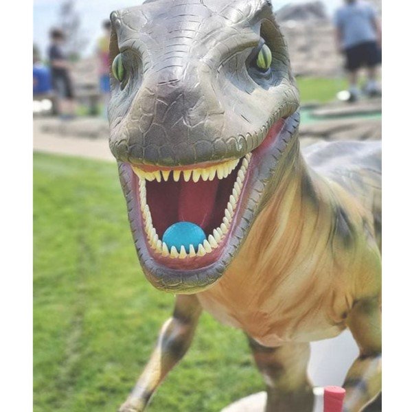 Social spots from Jurassic Golf