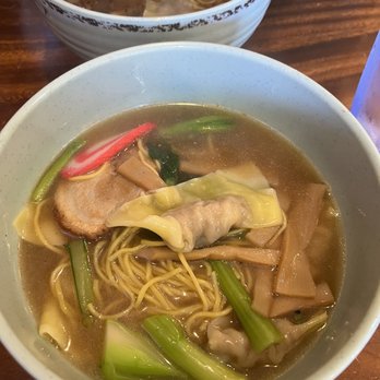 Ramen Bones - Wonton ramen $13.50 - Noodles Near Me - Kapolei, Hawaii Ramen Bones - Wonton ramen $13.50 - Noodles Near Me - Kapolei, Hawaii