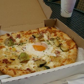 Downtown Bakery & Creamery - The breakfast pizza - Bakeries Near Me - Healdsburg, California Downtown Bakery & Creamery - The breakfast pizza - Bakeries Near Me - Healdsburg, California