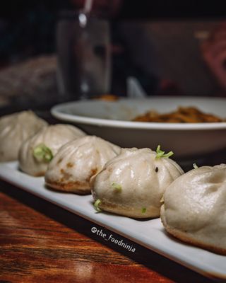 Tom's Dim Sum by null