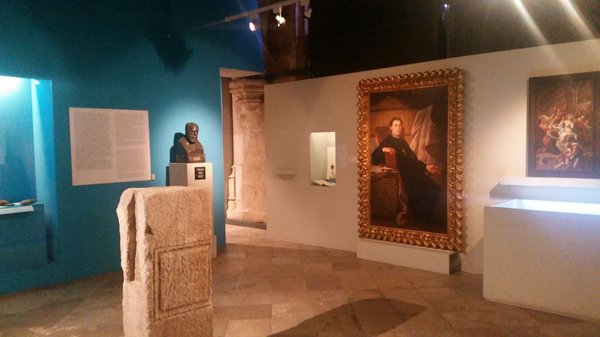 Museu Nacional de Arqueologia by null