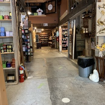 Building Character - Antiques Near Me - Lancaster, Pennsylvania