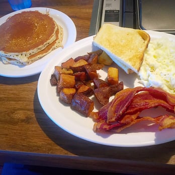 Slappy Cakes - Breakfast & Brunch Near Me - Lahaina, Hawaii Slappy Cakes - Breakfast & Brunch Near Me - Lahaina, Hawaii