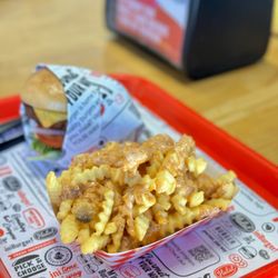 iniBurger - Spicy Garlic Fries
