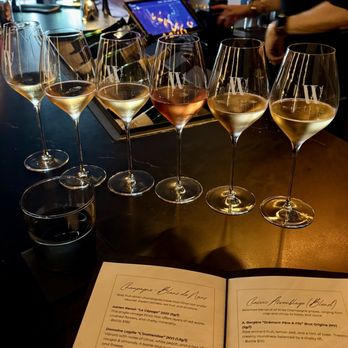 Winston Champagne Bar - 3 champagnes per tasting - Champagne Bars Near Me - Los Gatos, California Winston Champagne Bar - 3 champagnes per tasting - Champagne Bars Near Me - Los Gatos, California