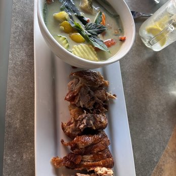 Tifudi - Crispy Duck with yellow curry - Thai Near Me - Anderson, South Carolina