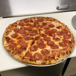 Mill Village Country Store - Large Pepperoni pizza