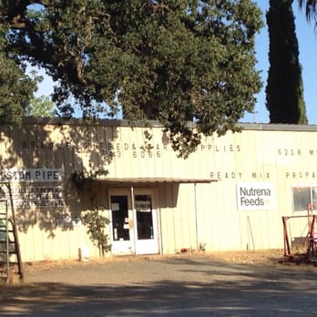 Ray Bradley's Feed Store - Building Supplies Near Me - Browns Valley, California