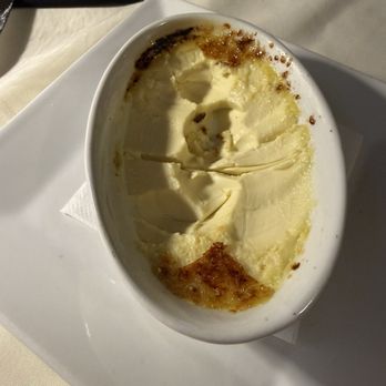 Monocacy Crossing - Inside of crème brûlée - New American Near Me - Frederick, Maryland